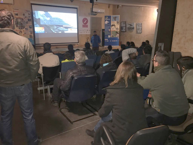 Otro momento del taller sobre tendidos eléctricos celebrado en nuestras dependencias.