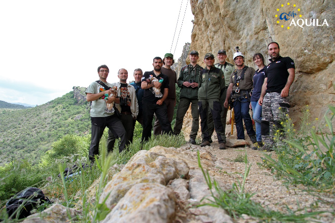 Equipo de marcaje de las águilas de Bonelli "Patin" y "Paton", bajo la coordinación de AQUILA a-LIFE.