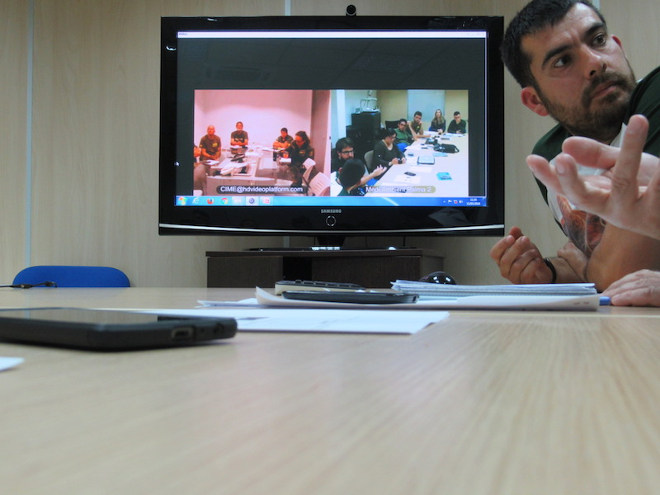 La sesión formativa se compartió por videoconferencia con técnicos de Menorca.