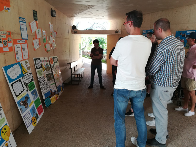 Exposición de carteles hechos por alumnos del colegio "Príncipes de Asturias" de Quijorna (Madrid), para el Día del Águila de AQUILA a-LIFE.