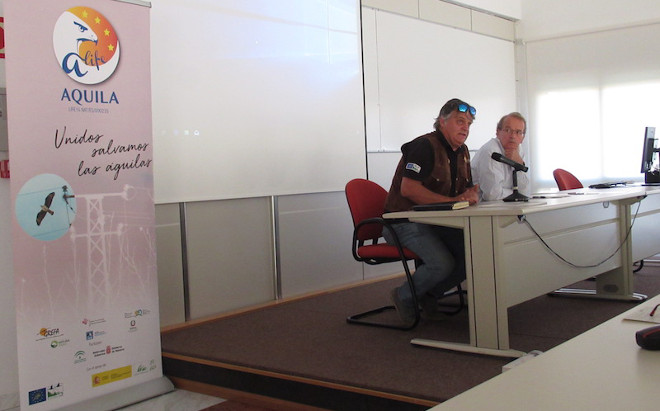 Presentación del taller por Ernesto Álvarez, de GREFA, y Miguel Aymerich, del Ministerio de Transición Ecológica.
