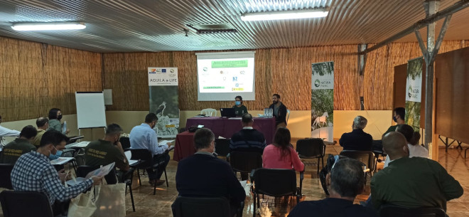 Dos de los ponentes durante la jornada técnica celebrada en Mallorca se dirigen a los asistentes.