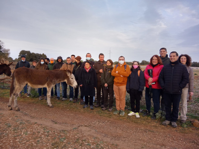 Grupo que participó en la salida de campo para inspeccionar tendidos.